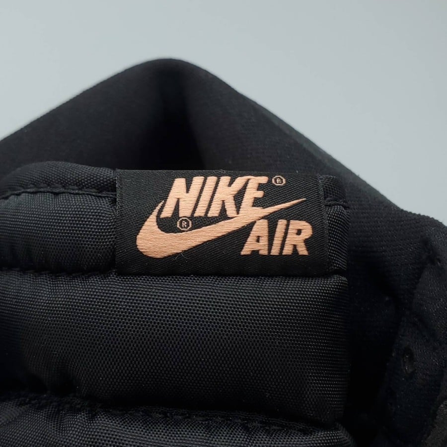 Air Jordan 1 Retro High OG