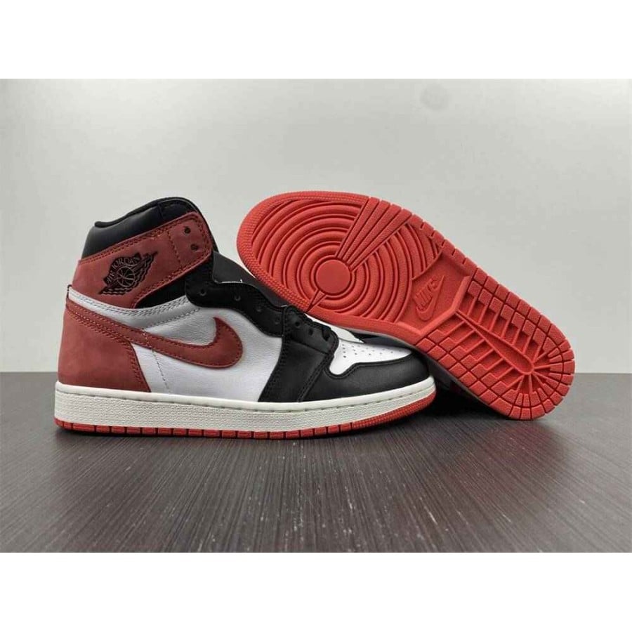 Air Jordan 1 Retro High OG
