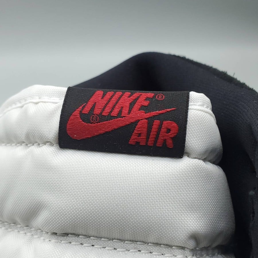 Air Jordan 1 Retro High OG