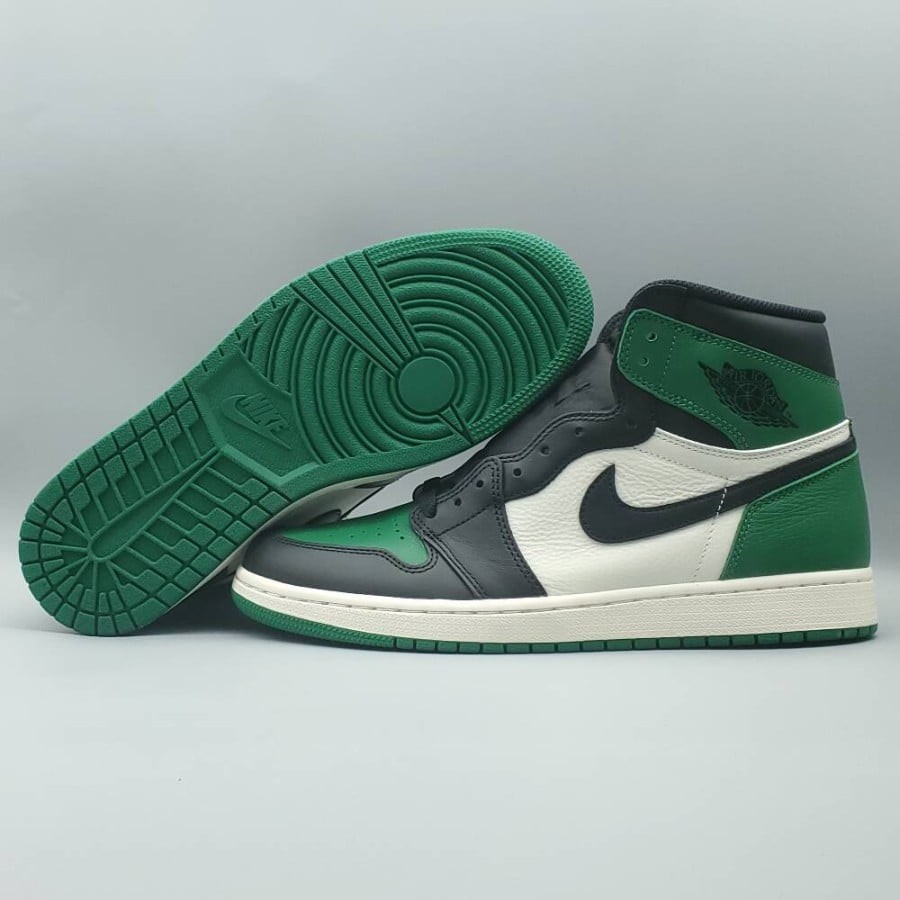 Air Jordan 1 Retro High OG