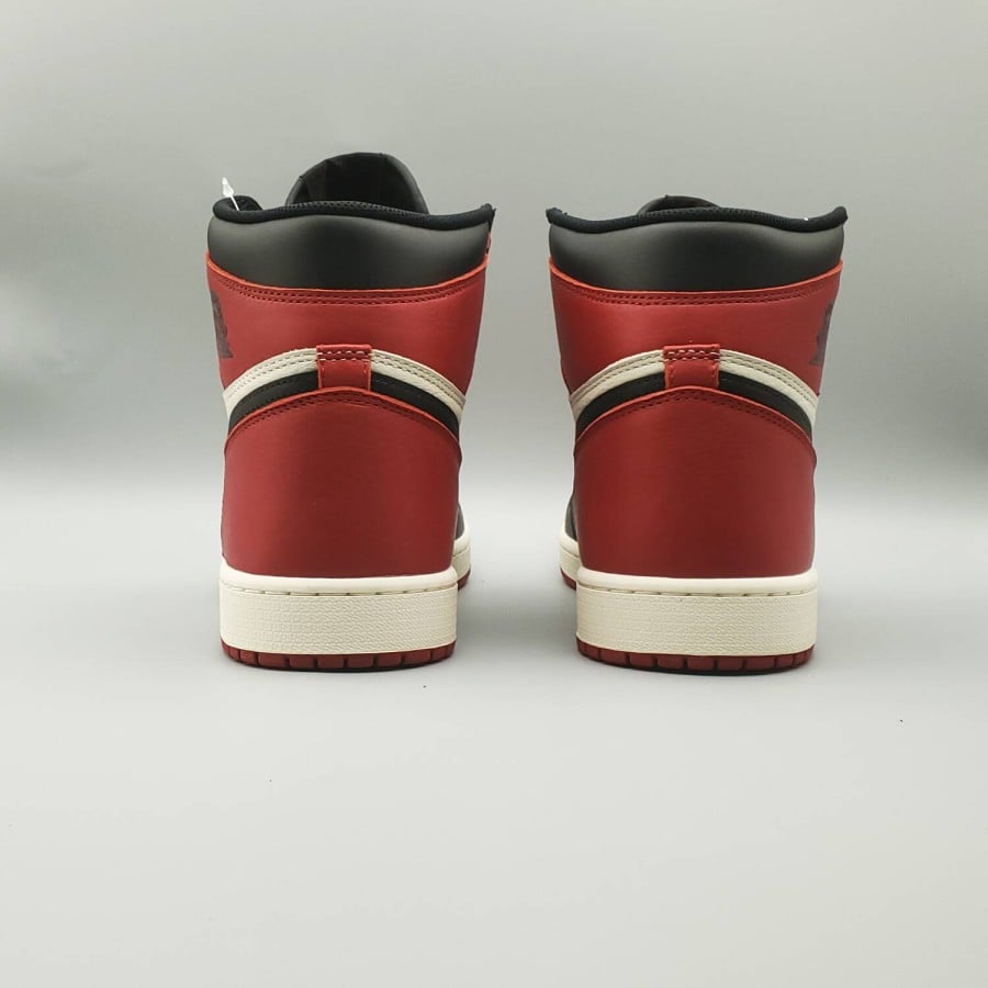 Air Jordan 1 Retro High OG
