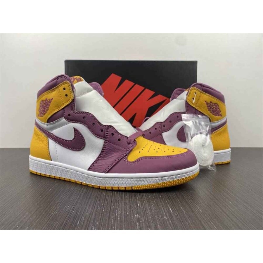 Air Jordan 1 High Retro OG