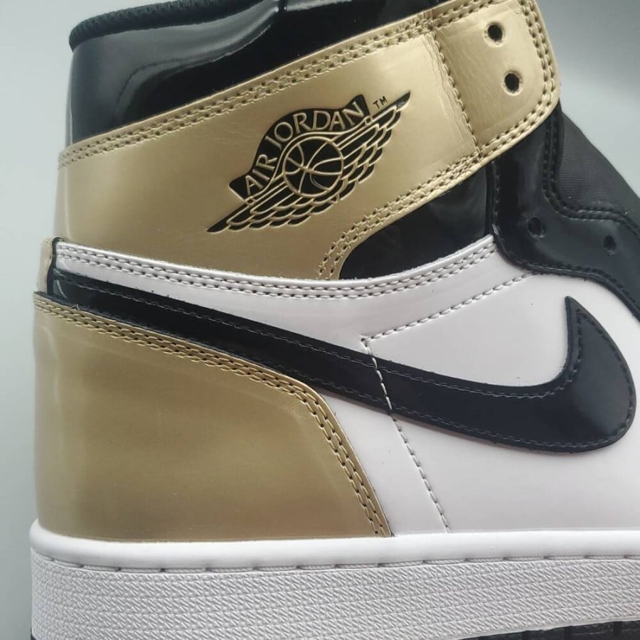 Air Jordan 1 Retro High OG NRG