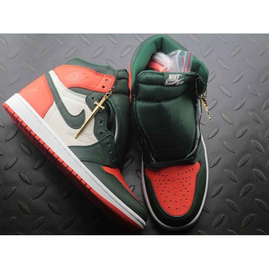 SoleFly x Air Jordan 1 Retro High