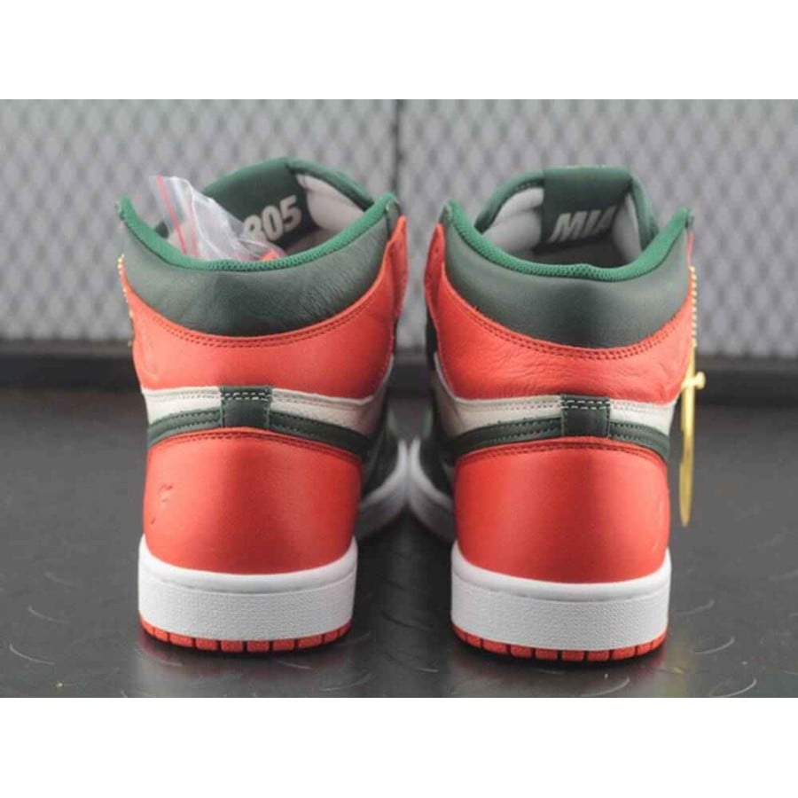 SoleFly x Air Jordan 1 Retro High