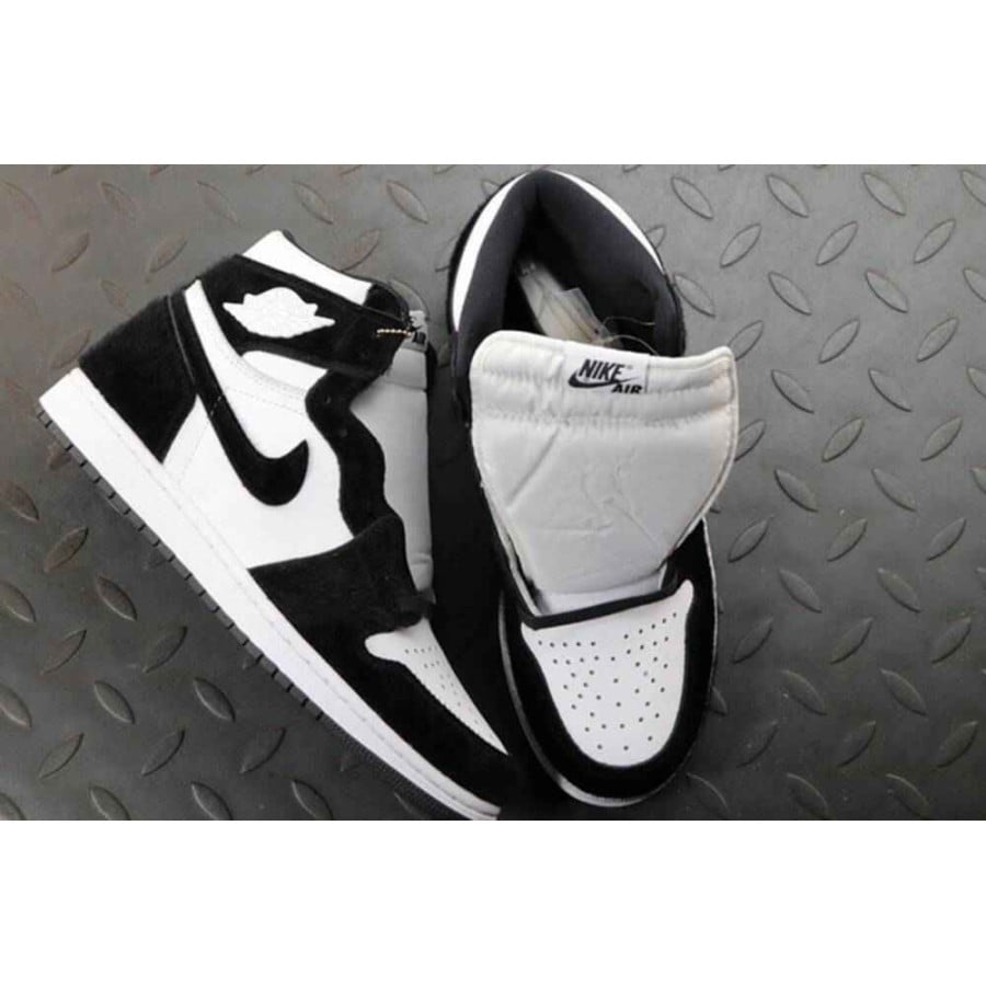 Wmns Air Jordan 1 Retro High OG