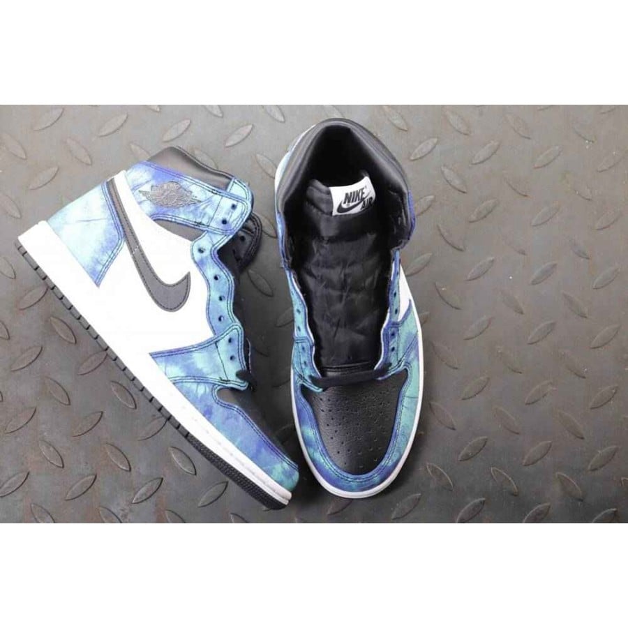 Wmns Air Jordan 1 Retro High OG