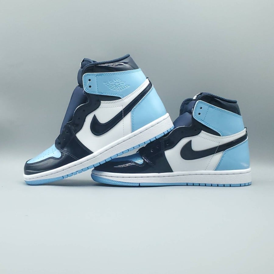 Wmns Air Jordan 1 Retro High OG 