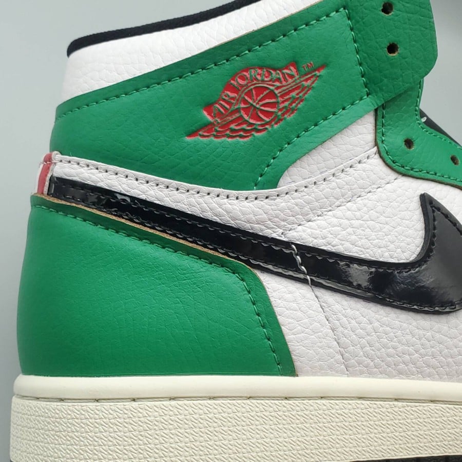 Wmns Air Jordan 1 Retro High OG