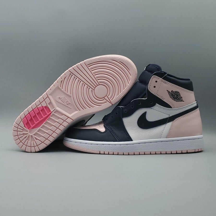 Wmns Air Jordan 1 Retro High OG SE