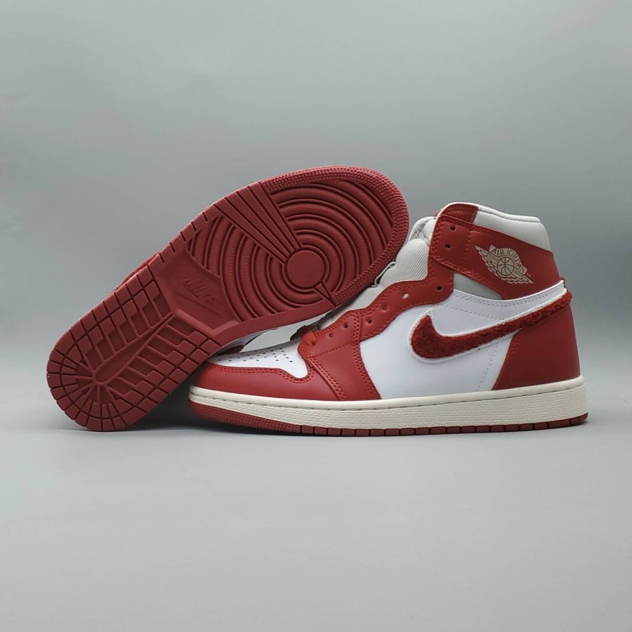 Wmns Air Jordan 1 High OG