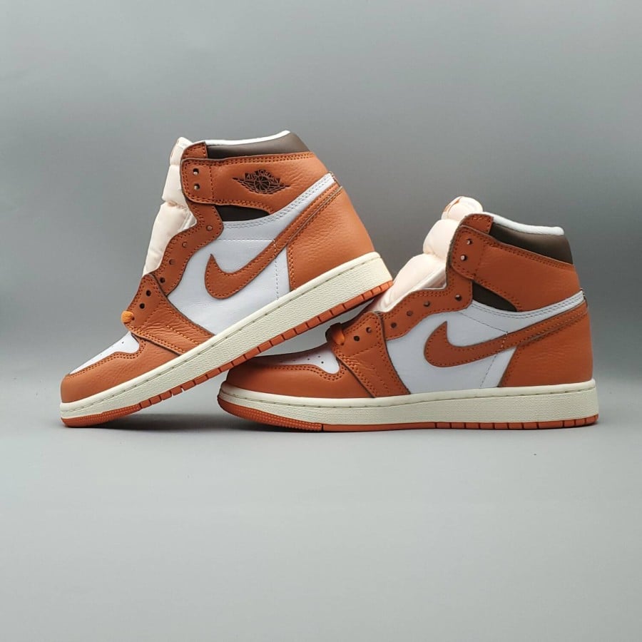 Wmns Air Jordan 1 High OG
