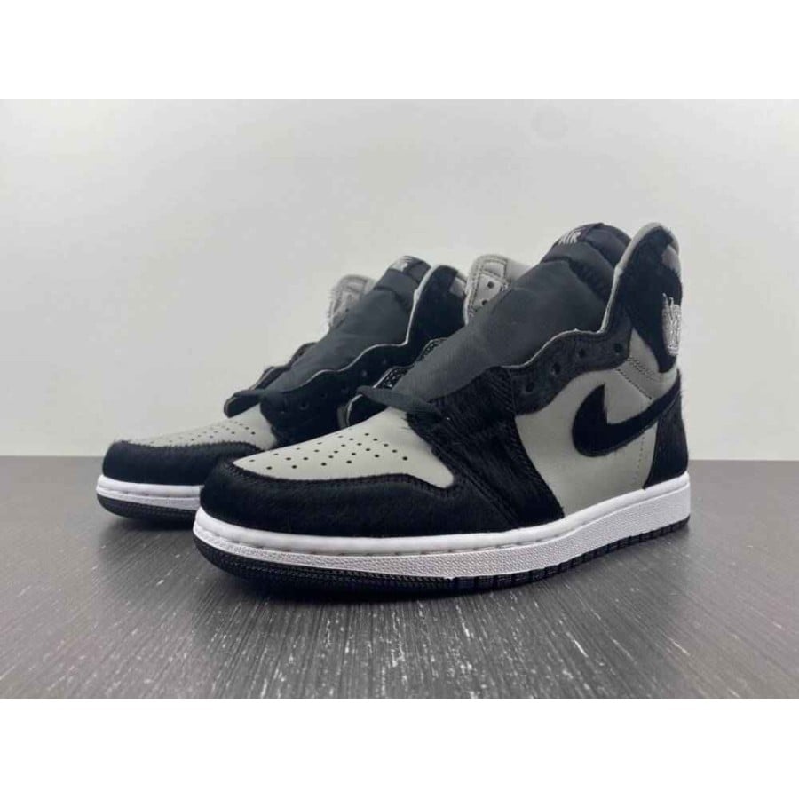 Wmns Air Jordan 1 Retro High OG