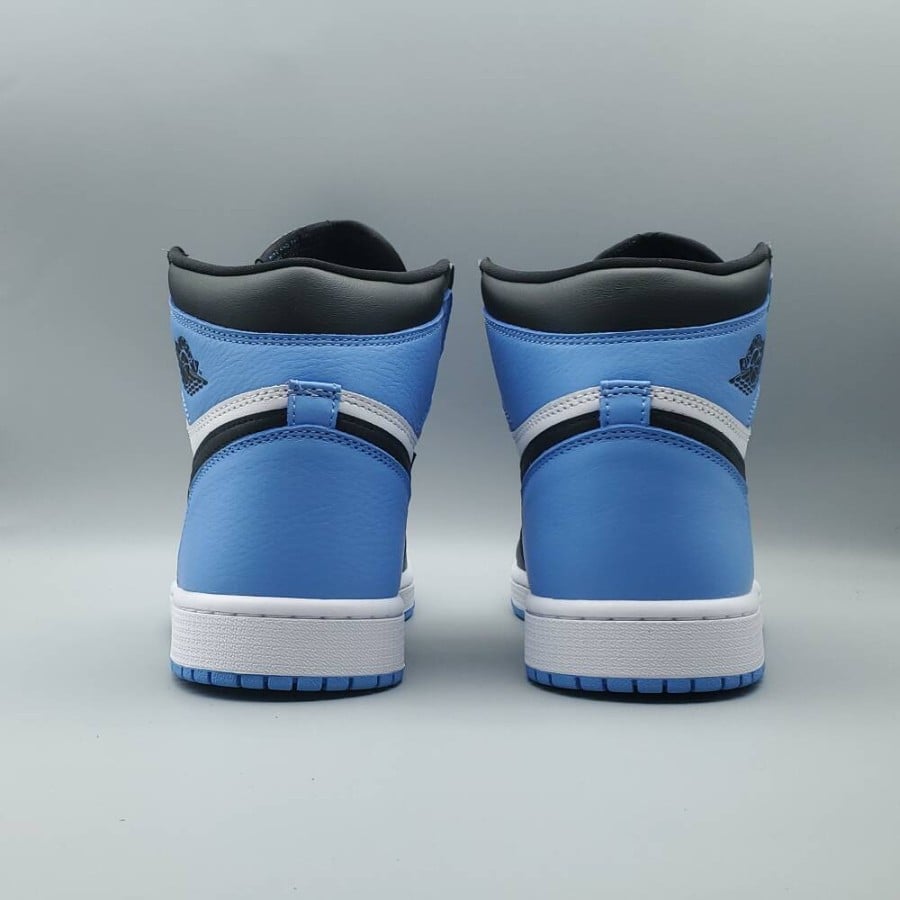 Air Jordan 1 Retro High OG