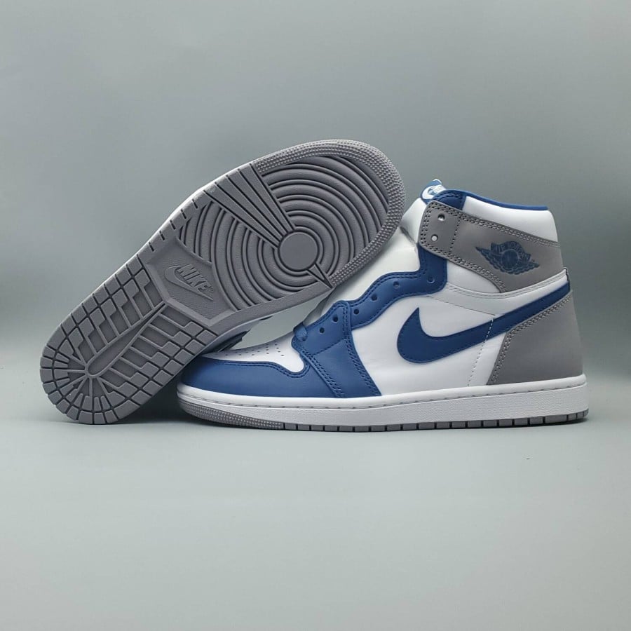 Air Jordan 1 Retro High OG