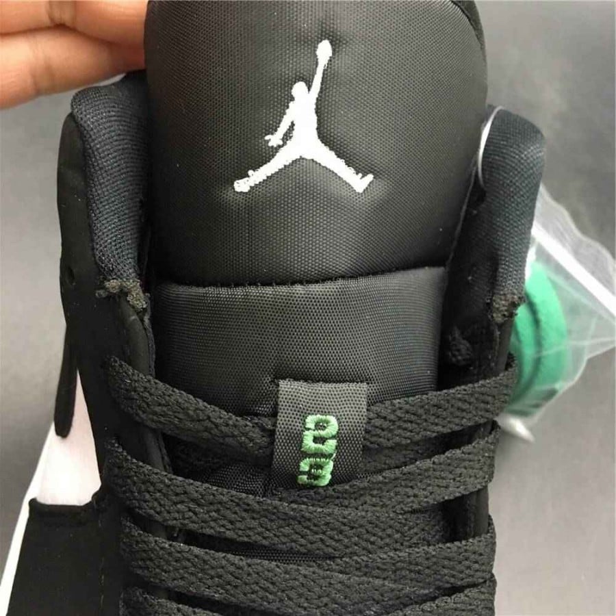 Air Jordan 1 Low