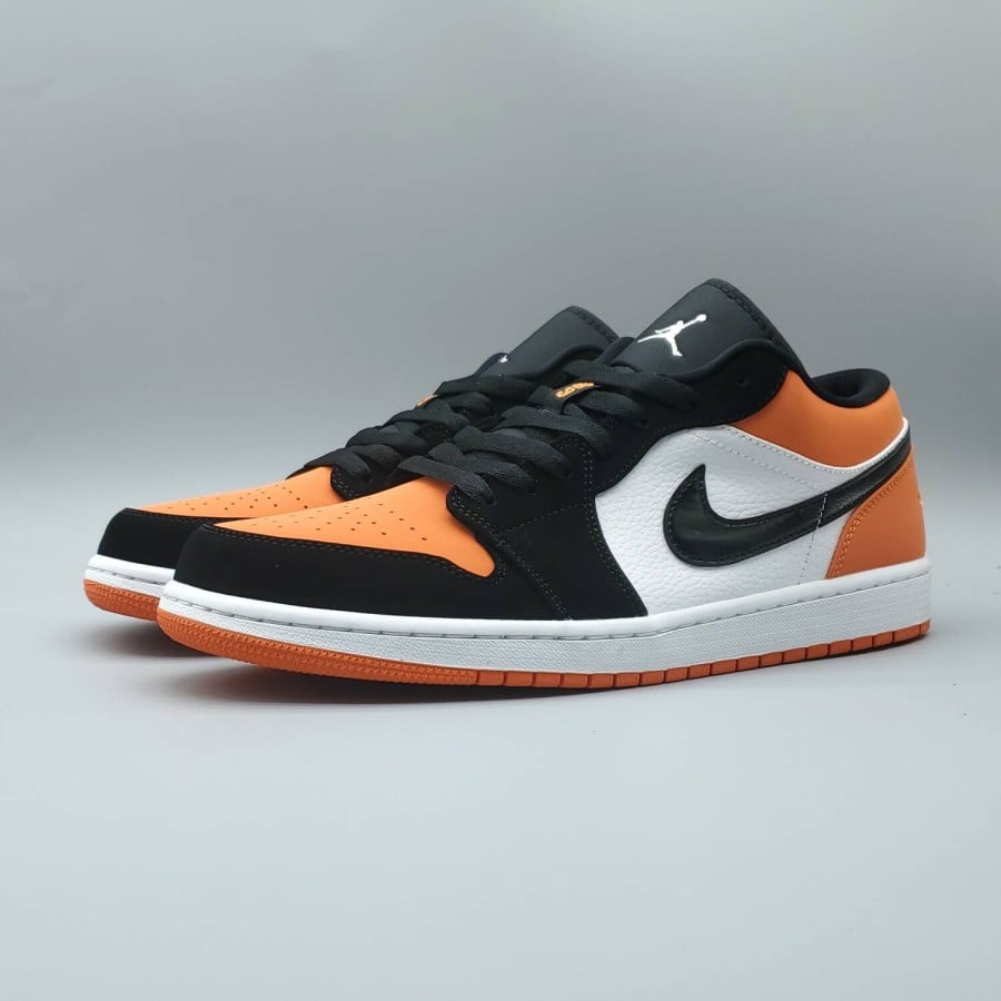 Air Jordan 1 Low