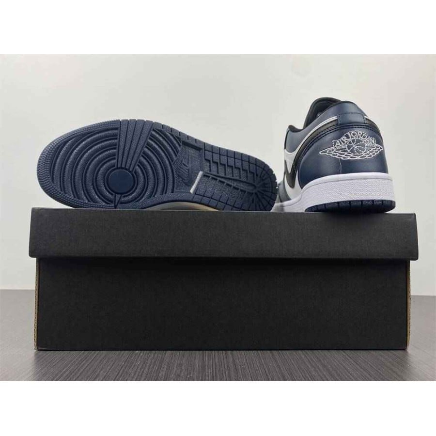 Air Jordan 1 Low