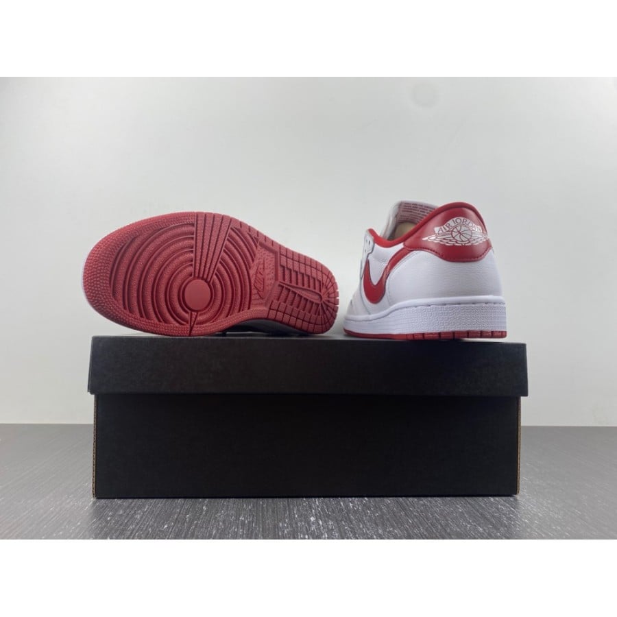 Air Jordan 1 Retro Low OG