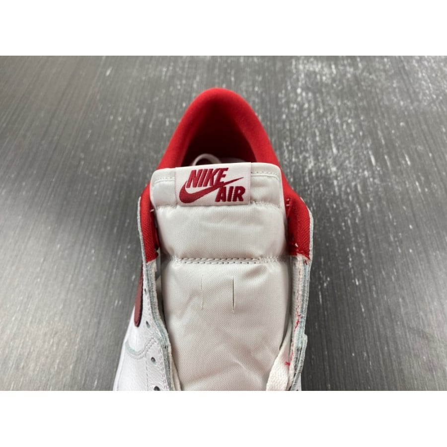 Air Jordan 1 Retro Low OG