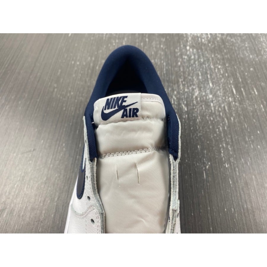 Air Jordan 1 Low Retro OG