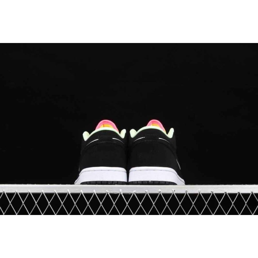 Air Jordan 1 Low SE