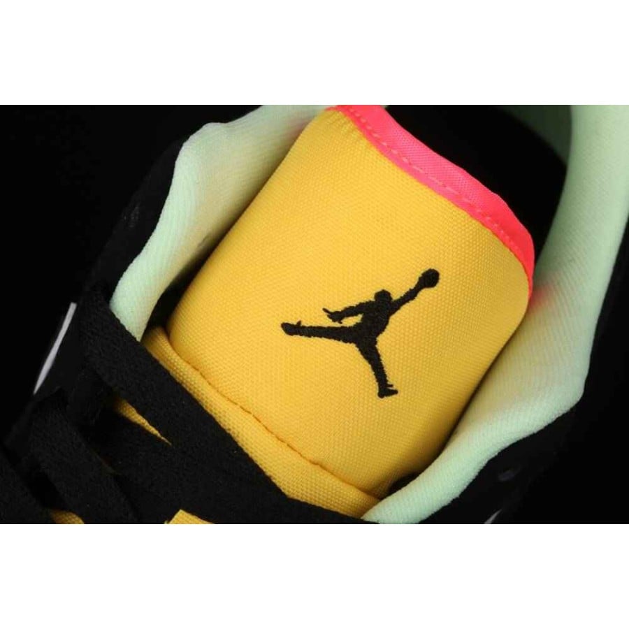 Air Jordan 1 Low SE