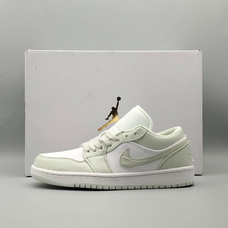 Wmns Air Jordan 1 Low