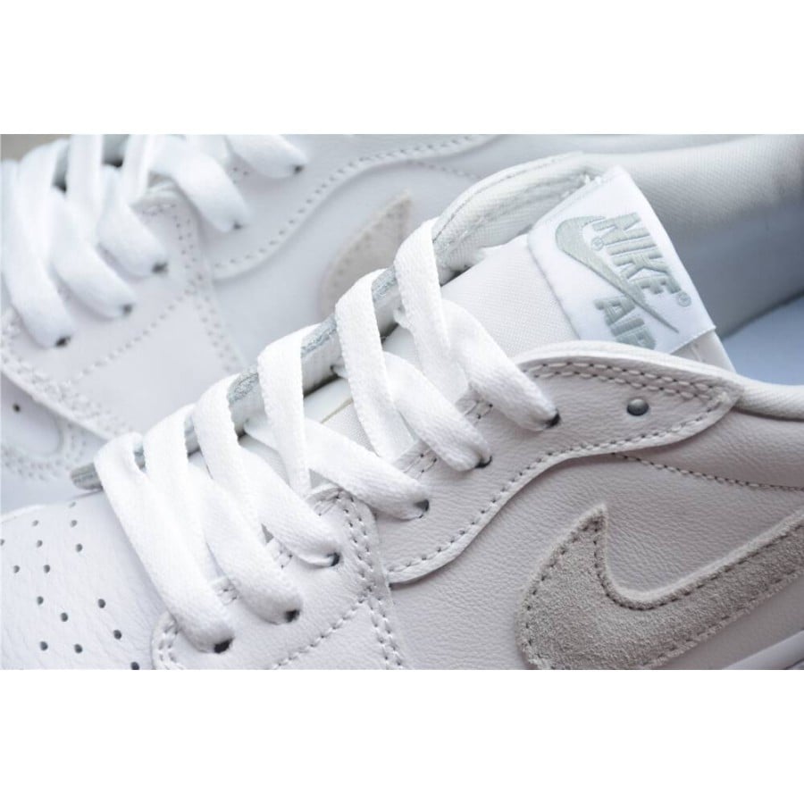 Air Jordan 1 Retro Low OG