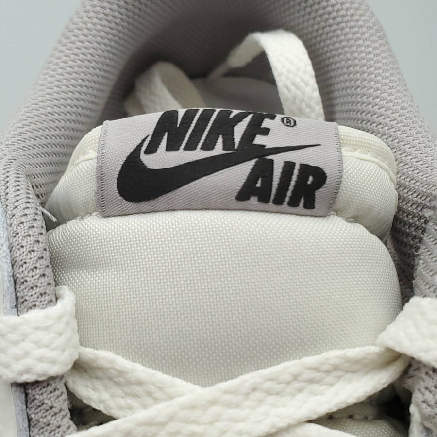 Air Jordan 1 Retro Low OG