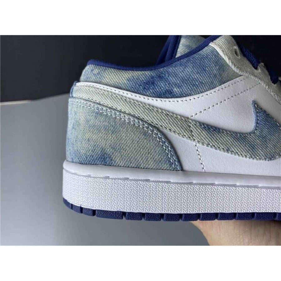Air Jordan 1 Low SE