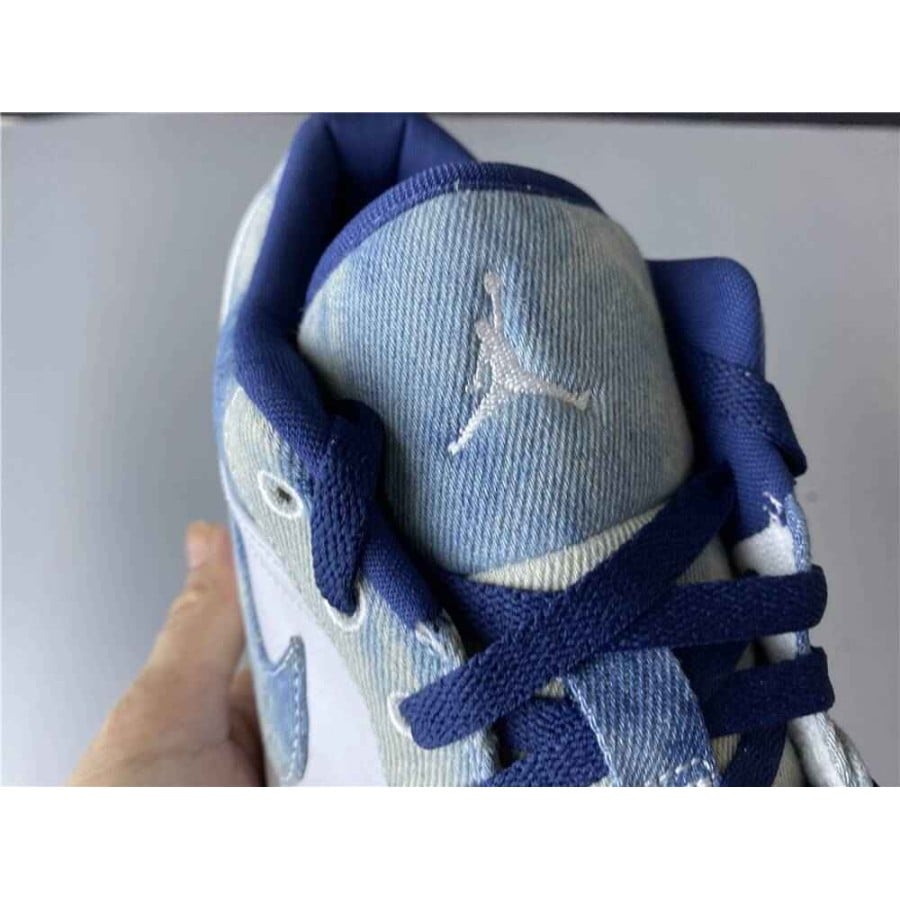 Air Jordan 1 Low SE
