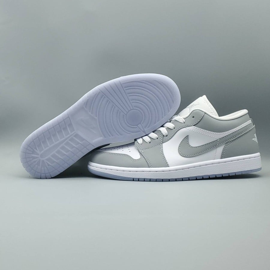 Wmns Air Jordan 1 Low