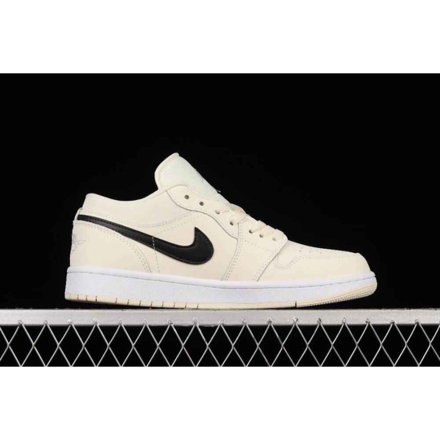 Wmns Air Jordan 1 Low