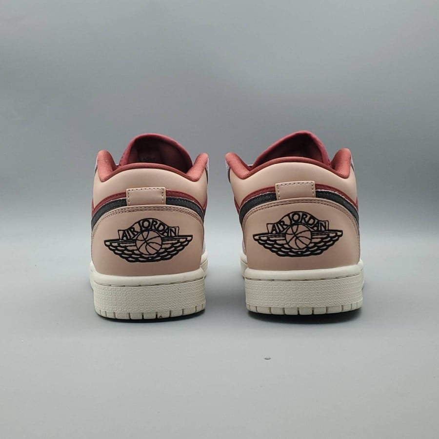 Wmns Air Jordan 1 Low