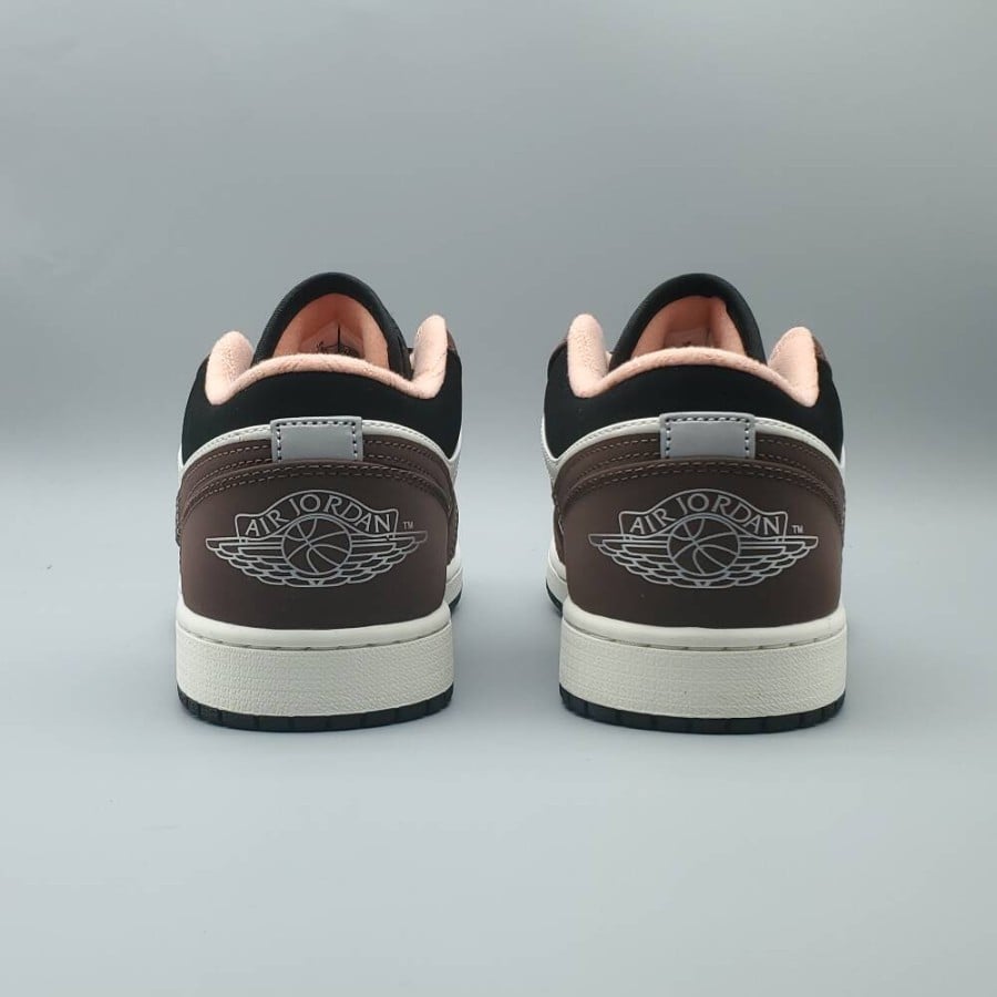 Air Jordan 1 Low