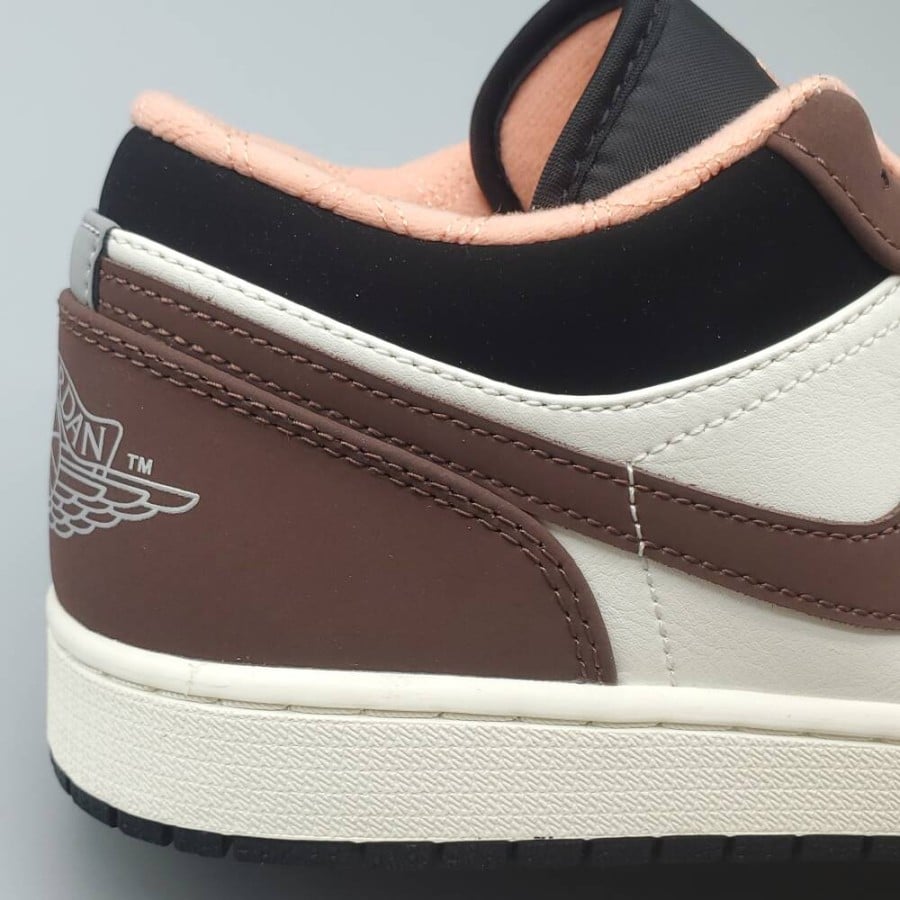 Air Jordan 1 Low
