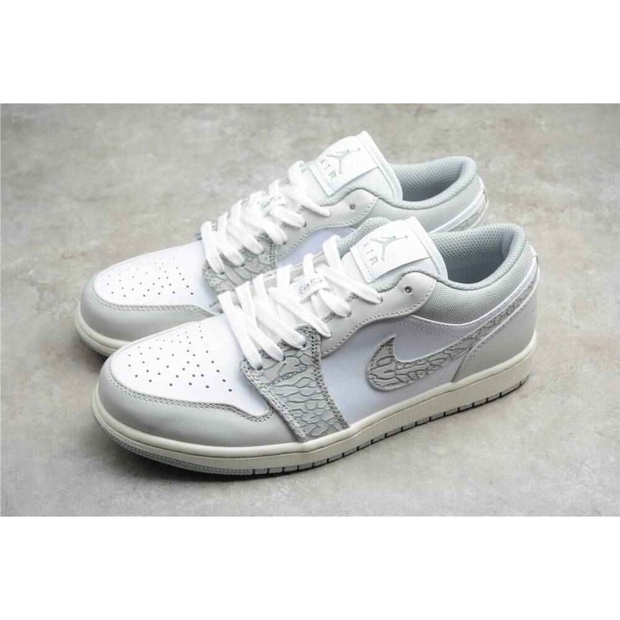 Air Jordan 1 Low Premium