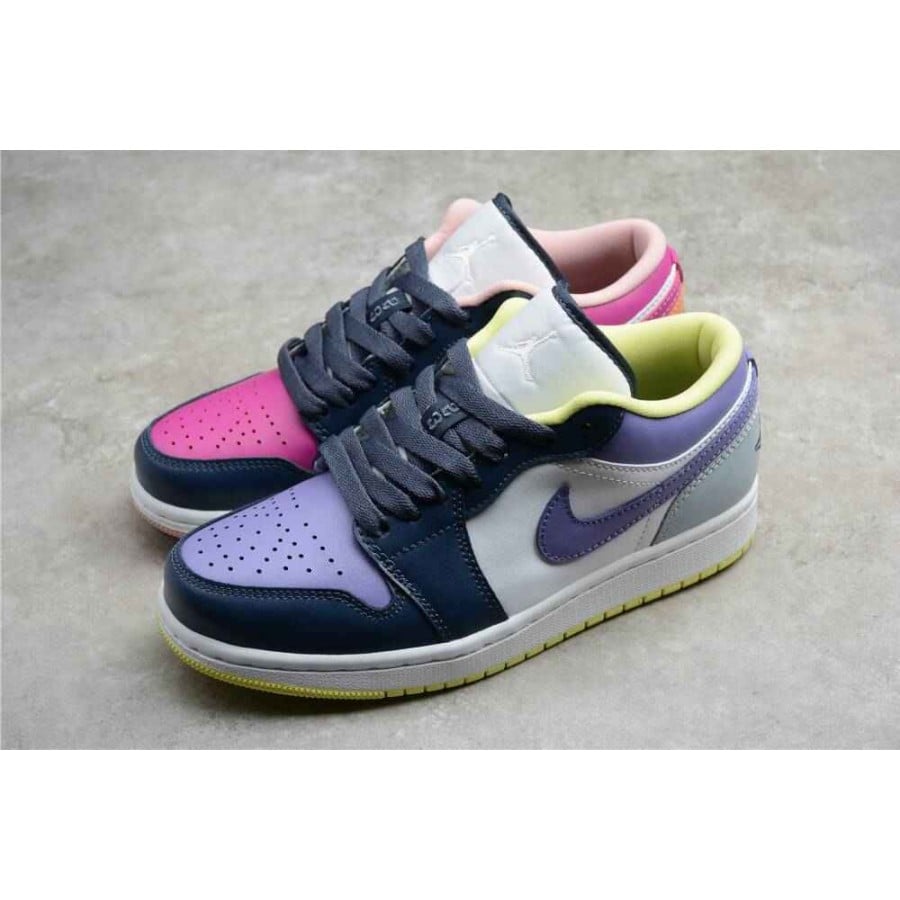 Wmns Air Jordan 1 Low SE