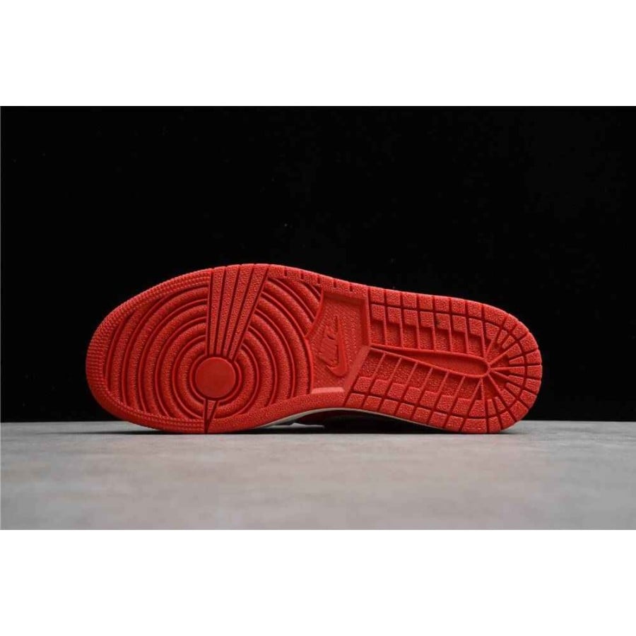 Air Jordan 1 Low SE