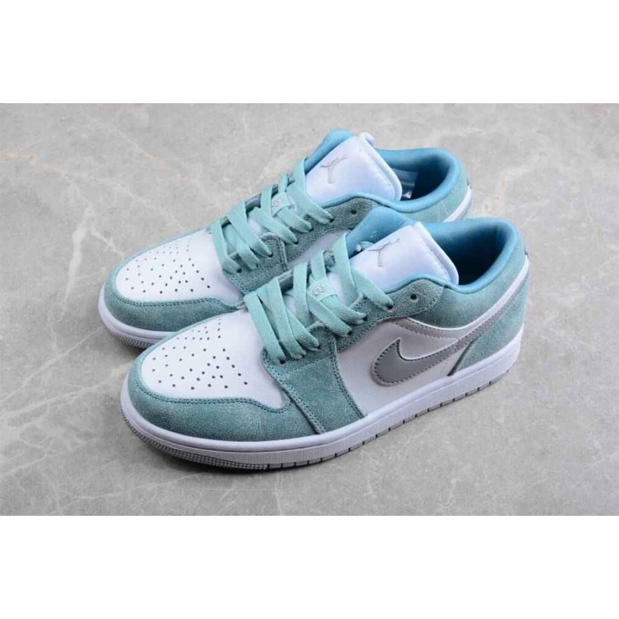 Air Jordan 1 Low
