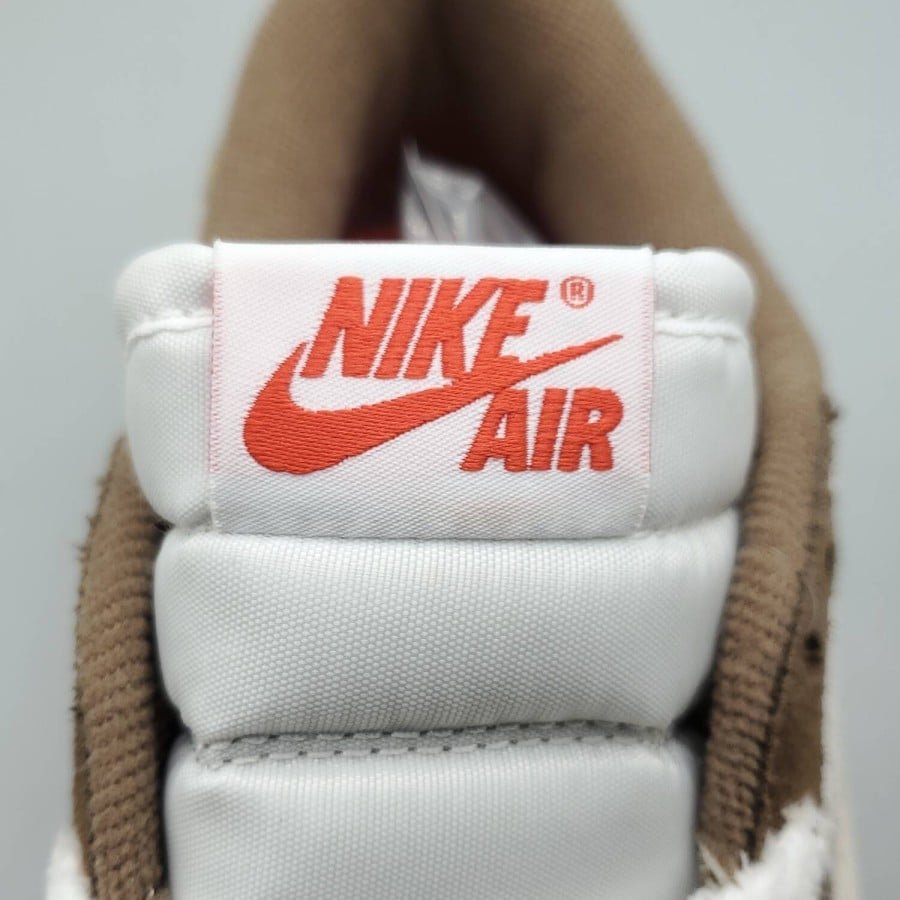 Air Jordan 1 Retro Low OG
