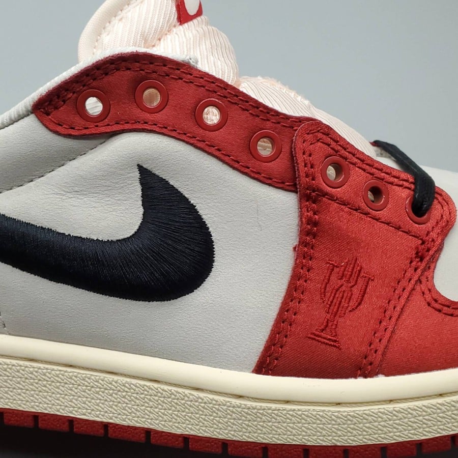 Trophy Room x Air Jordan 1 Retro Low OG SP