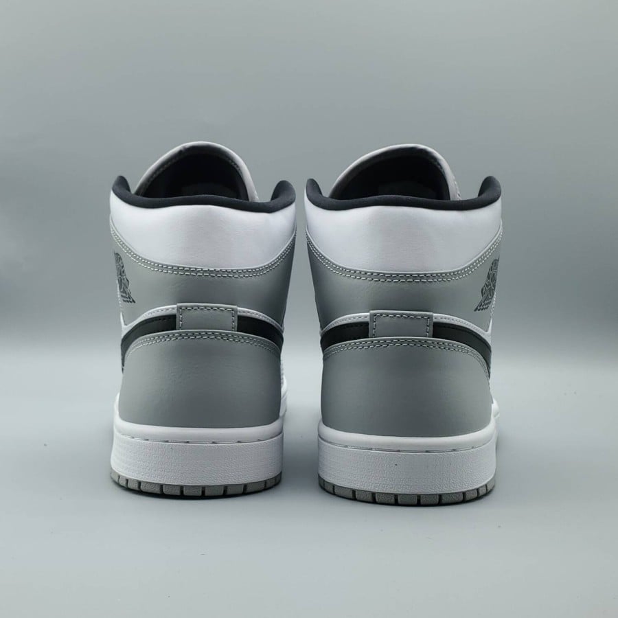 Air Jordan 1 Mid