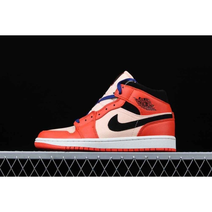 Air Jordan 1 Retro Mid SE