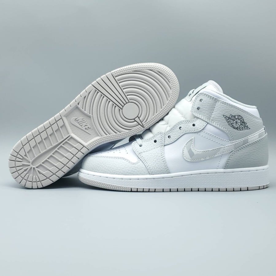 Air Jordan 1 Mid
