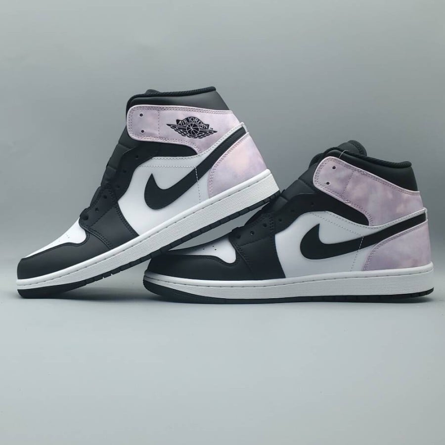 Air Jordan 1 Mid SE