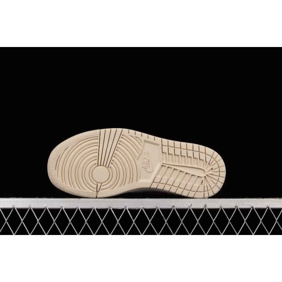 Wmns Air Jordan 1 Mid SE