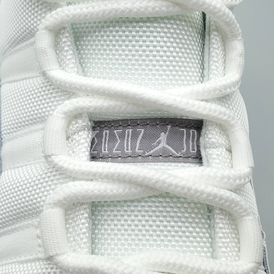 Air Jordan 11 Retro