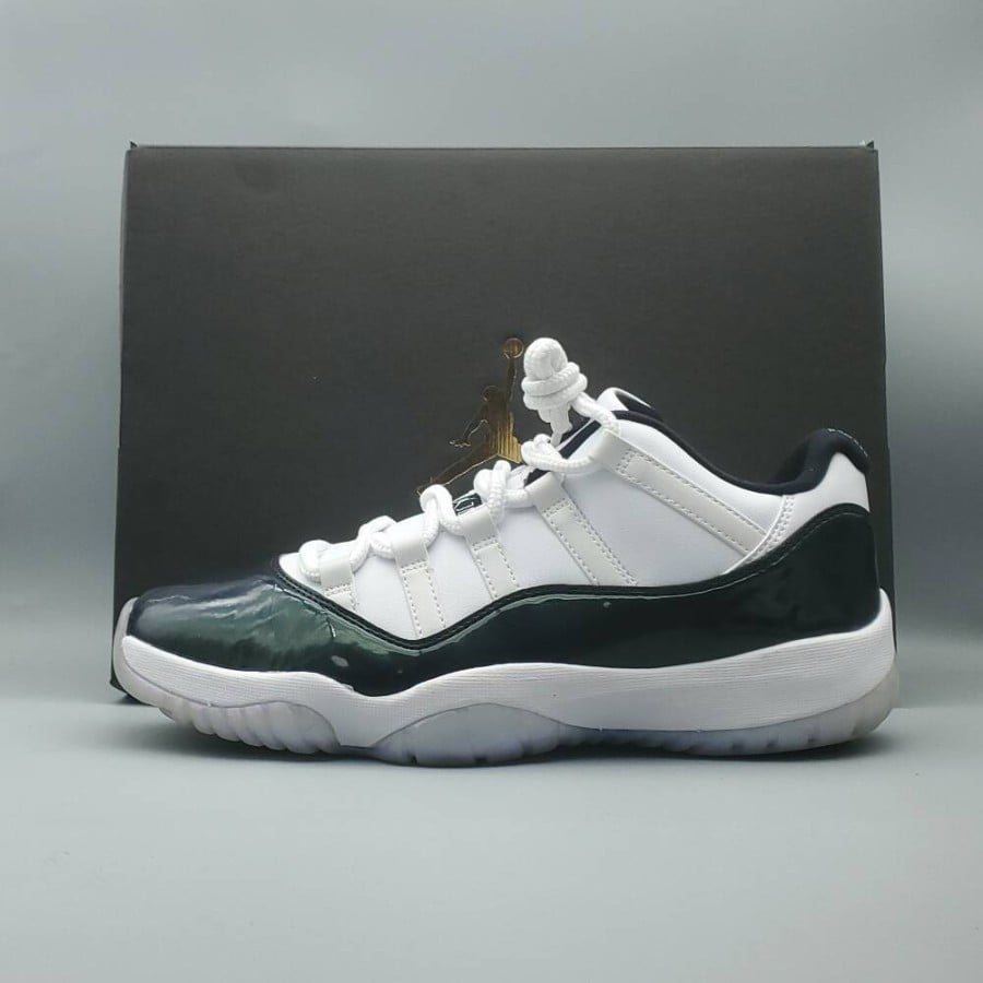 Air Jordan 11 Retro Low
